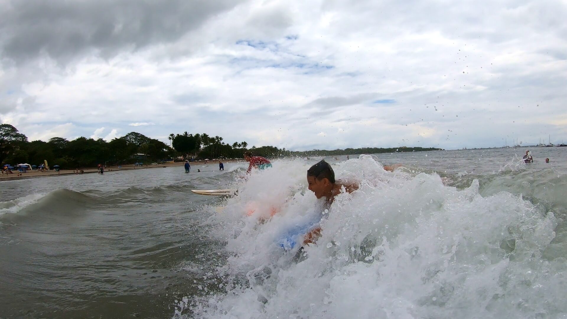 Surf In Tamarindo: Waves For Everybody