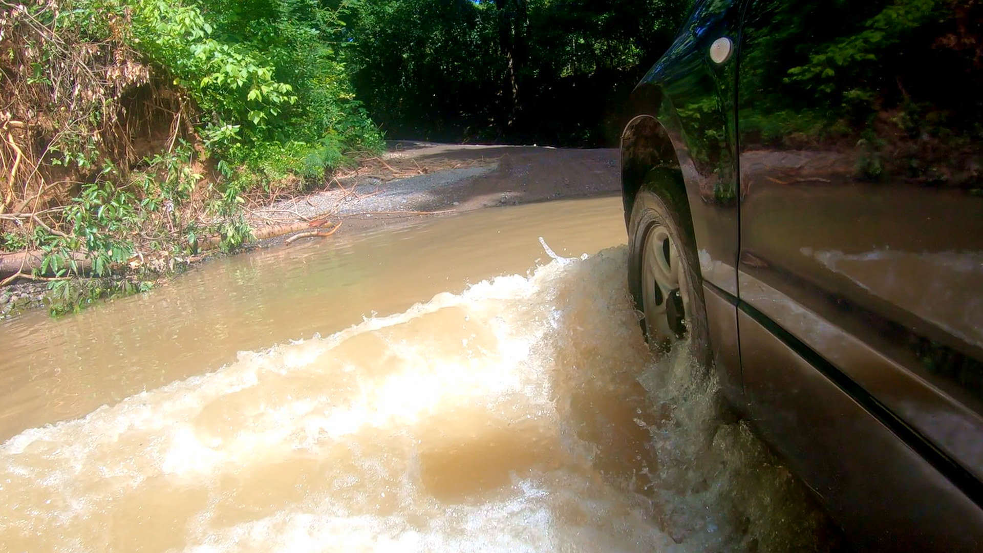 The Monkey Trail: Adventure Driving