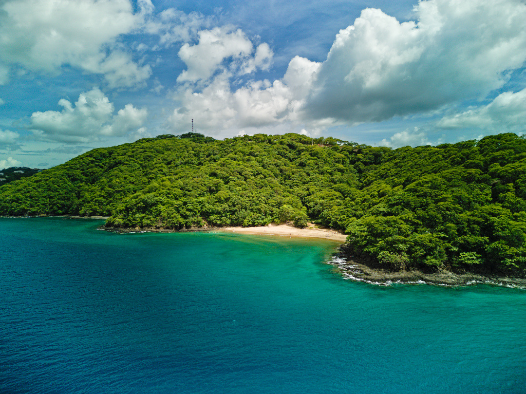 Top 5 Swimmable Beaches In Costa Rica